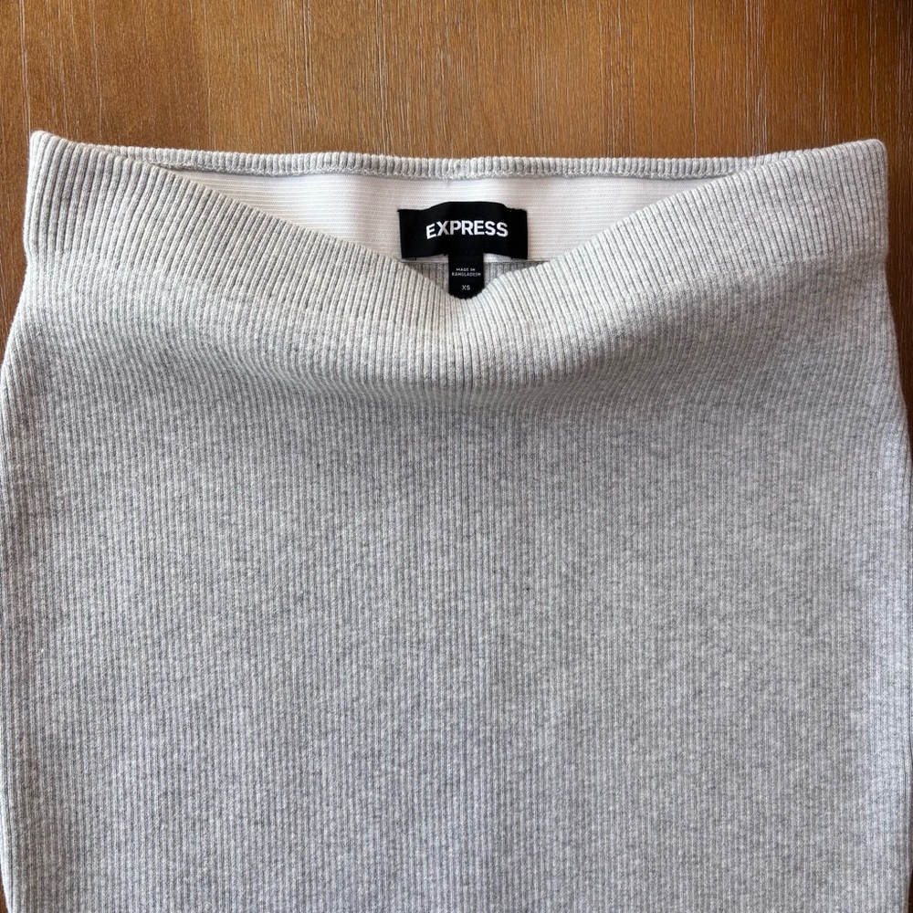 Express Light Gray Ribbed Skirt - Picture 8 of 11